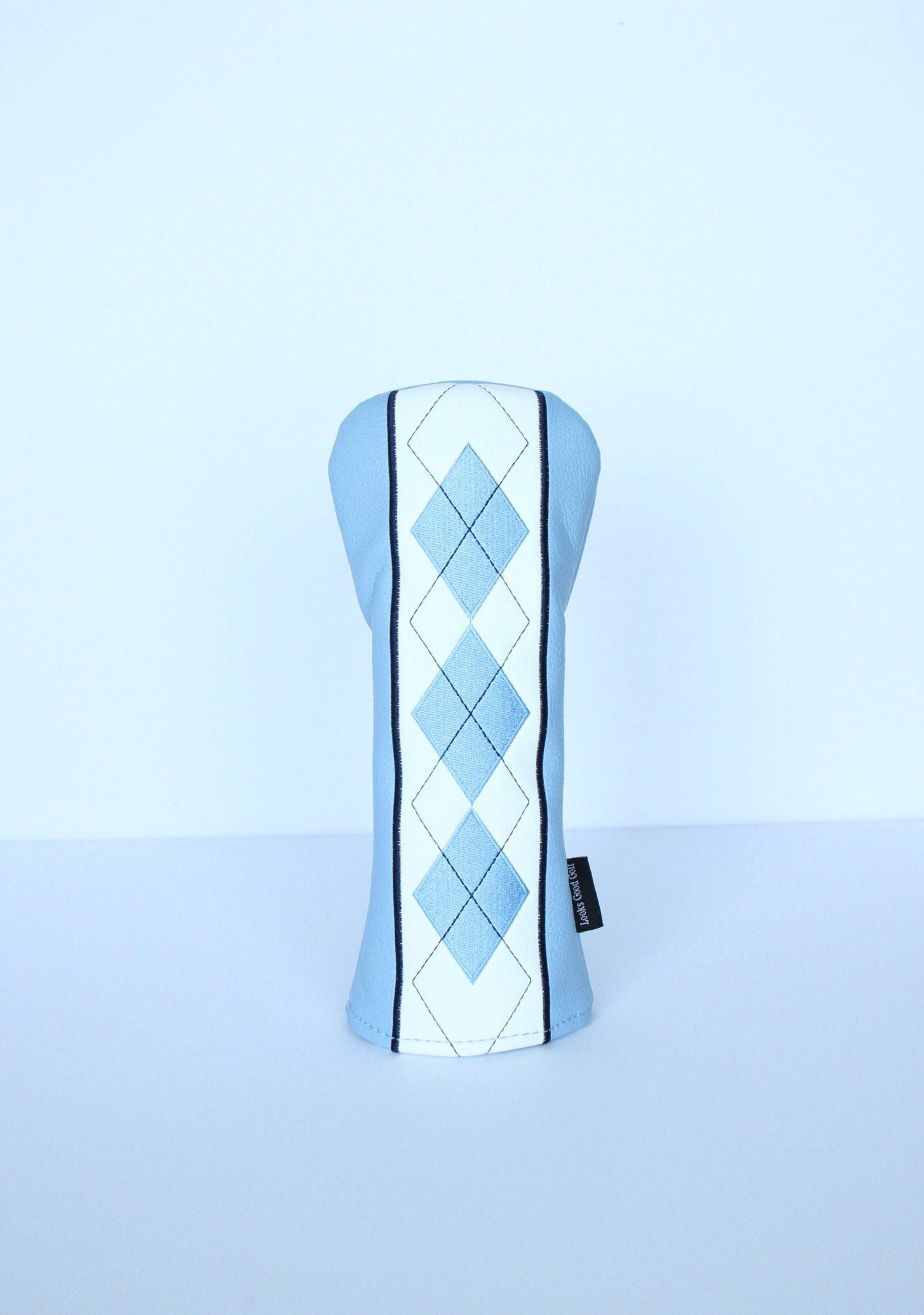 Sky blue and navy argyle hybrid golf headcover by Looks Good Golf