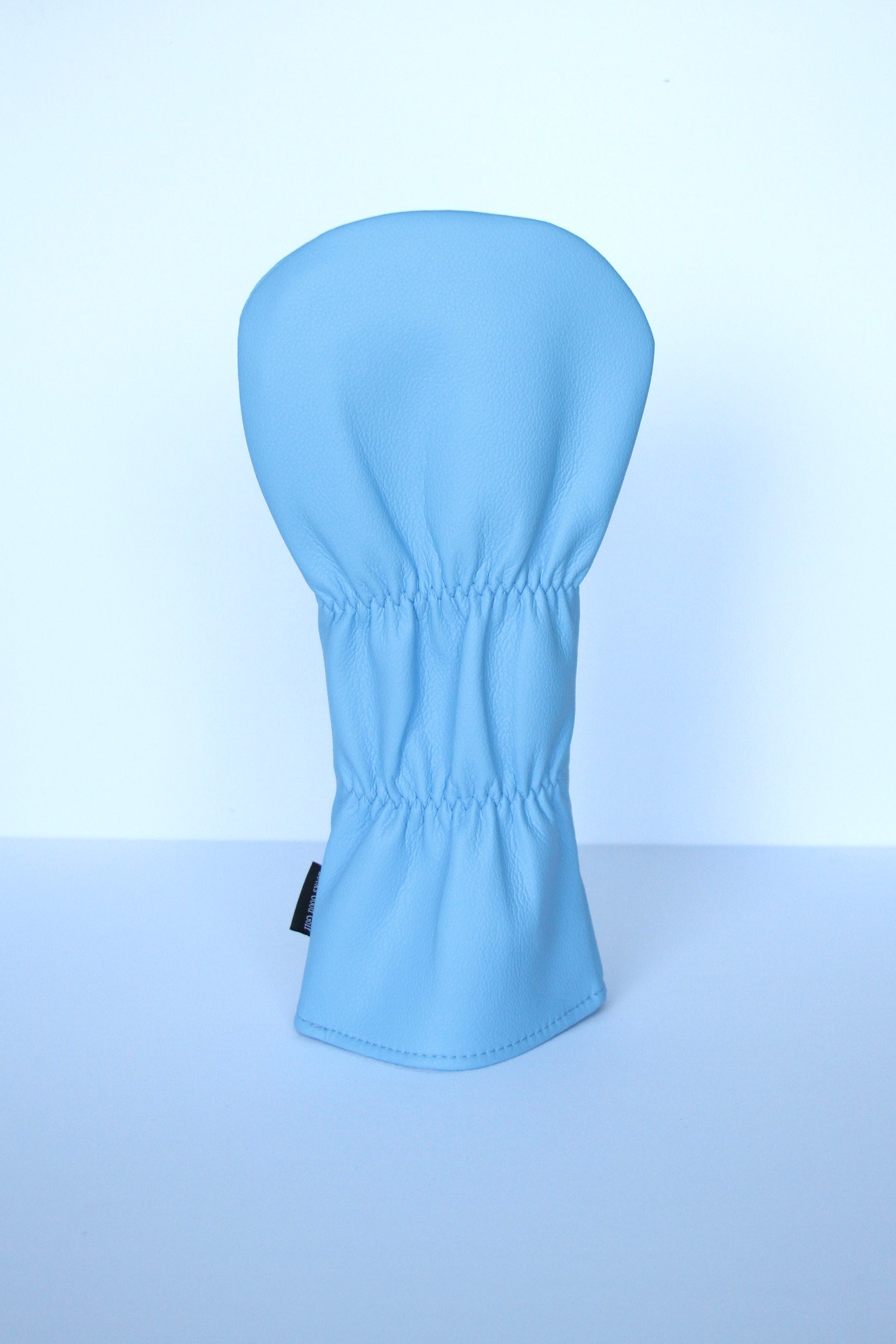 Sky blue and navy argyle golf driver headcover back view by Looks Good Golf